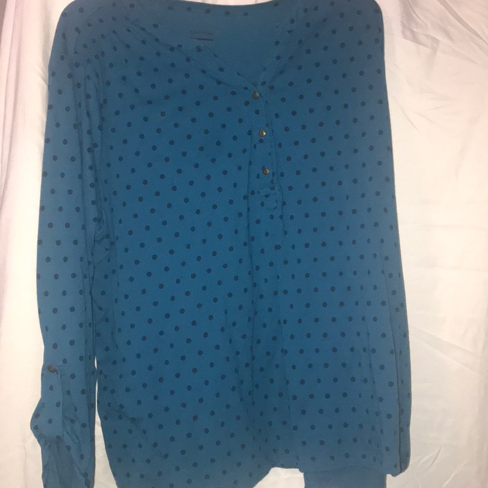 mid sleeve shirt